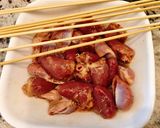 Hình bước làm 2 của món Tim - Mề Gà Nướng Mật Ong