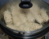 Foto langkah ke 5 dari resep Gohiong ayam udang (Resep Praktis stok lauk).