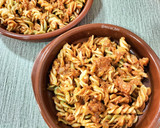 Foto del paso 4 de la receta: Fusilli con atún, gratinado con mayonesa sweet chilli