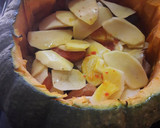 Foto del paso 2 de la receta: Arroz al horno cocinado en una calabaza