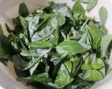 Foto del paso 1 de la receta: Mi salsa Pesto (Salsa a base de albahaca)