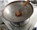 A picture of step 1 of Butterscotch lassi (without sugar).