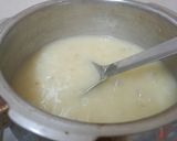 A picture of step 4 of Ven Pongal / Khara Bhat.