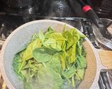 Foto langkah ke 3 dari resep Sayur Bening Bayam (2).