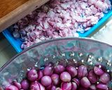 Foto langkah ke 2 dari resep 421. Bawang Goreng Garing (Tanpa Tepung).
