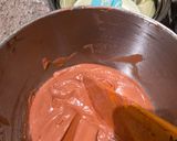 Foto langkah ke 5 dari resep 68. Red velved cream chesse cake.