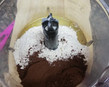 Foto del paso 4 de la receta: Bizcocho de chocolate express