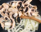 Foto del paso 2 de la receta: Keto - Pollo al champiñón
