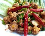 รูปขั้นตอนการทำที่ 10 ของ ลาบหมูทอด