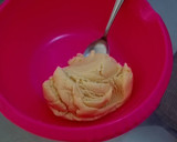 Foto langkah ke 2 dari resep Button Cookies alias Kukis Kancing.