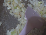 515.Pastel isi bihun