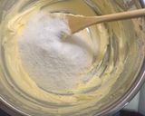 A picture of step 1 of Blueberry Muffins.
