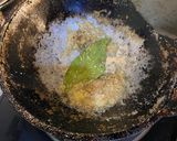 Foto langkah ke 1 dari resep Tumis daun pepaya.
