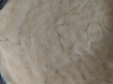 Tarta de manzana con pasas