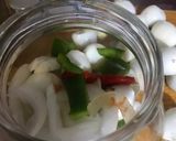 Foto del paso 2 de la receta: Huevos de codorniz encurtidos