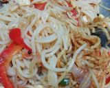 A picture of step 5 of Chilli Garlic Chowmein.