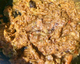 Foto del paso 10 de la receta: Pollo a la cacerola con zanahorias baby y ciruelas secas