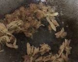 Foto langkah ke 3 dari resep Risoles isi Ayam Kentang Wortel Cabe Rawit.
