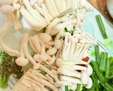 Gambar langkah 1 resipi 👩‍🍳Cendawan Shimeji Tumis Telur.