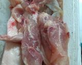 Hình bước làm 1 của món Gà chiên mắm tỏi