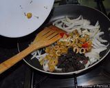A picture of step 1 of Puff pastry pizza with Raisins & bell pepper.