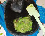 Foto langkah ke 3 dari resep Tumis pare dengan ikan asin.