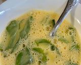 รูปขั้นตอนการทำที่ 1 ของ แกงจืดไข่เจียวโหระพาหมูสไลด์ 🥚 🐽/ Clear soup with Thai omelette-basil & sliced pork 🥚 🐽