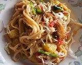 A picture of step 5 of Vegetable chowmein.