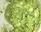 A picture of step 5 of Shrimp tacos with home-made guacamole and fresh cream sauce.