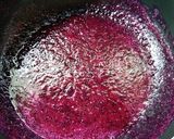Foto langkah ke 2 dari resep Dragon fruit milk.