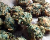 Foto del paso 4 de la receta: Buñuelos de acelga