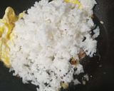 Foto langkah ke 2 dari resep Nasi Goreng Telur Kecap.