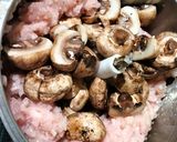 Foto langkah ke 3 dari resep Dimsum ayam jamur.