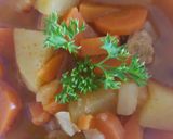 Gulyásleves recept fázis 3 fotója