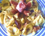 A picture of step 5 of Tortellini with Mushrooms, Prosciutto, and Black Brogiotti Figs.