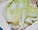 Foto langkah ke 1 dari resep Sawi Putih Gulung Isi Ayam.