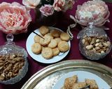 A picture of step 4 of Maiday ki meethi tikkiyan😋.