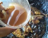 Gambar langkah 3 resipi Ikan kembung masak kicap.