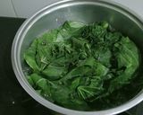 Foto langkah ke 1 dari resep Gulai Daun Singkong Teri.