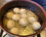 A picture of step 9 of Red bean sesame balls.