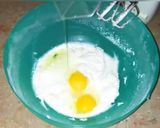A picture of step 3 of Easy sugar cookies.
