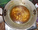 A picture of step 3 of Machha Besara.
