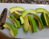 Foto del paso 1 de la receta: Bocata de aguacate con mermelada de tomate