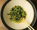 A picture of step 11 of Blanched spinach with sesame dressing.