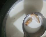 A picture of step 4 of Sheer khurma.