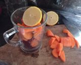 Foto langkah ke 2 dari resep Jus Buah Bit dengan Lemon, Jahe, dan Wortel.