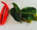รูปขั้นตอนการทำที่ 1 ของ ต้มแซ่บไก่ย่างห้าดาว