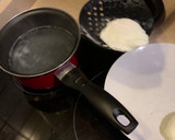 Foto del paso 6 de la receta: Sopa de curry y manzana, espárragos, huevo poché y bacon
