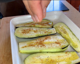Foto del paso 4 de la receta: Ensalada de cuscús, berenjena asada, queso feta y manzana