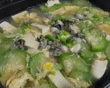 絲瓜蚵仔豆腐湯的食譜步驟2照片